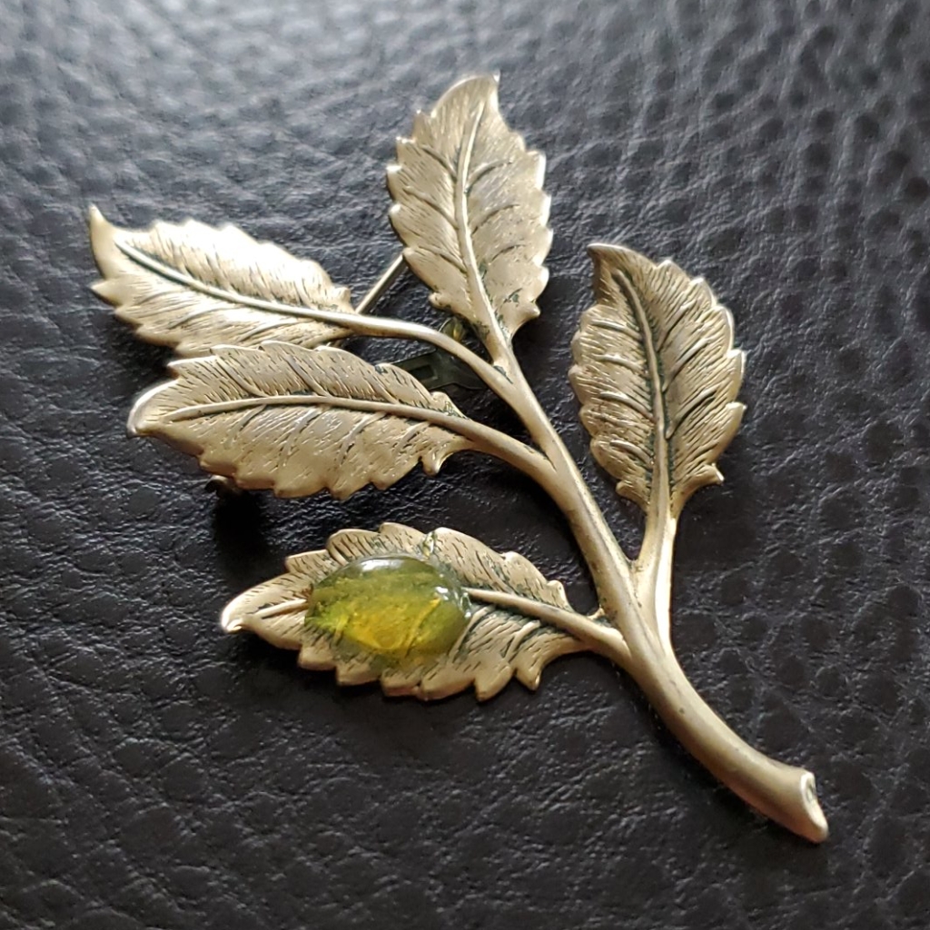 Vtg Brooch